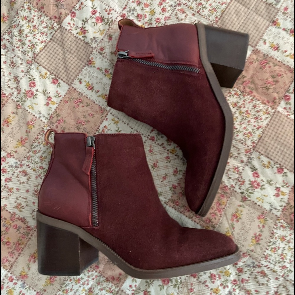 Crewn Vintage leather booties